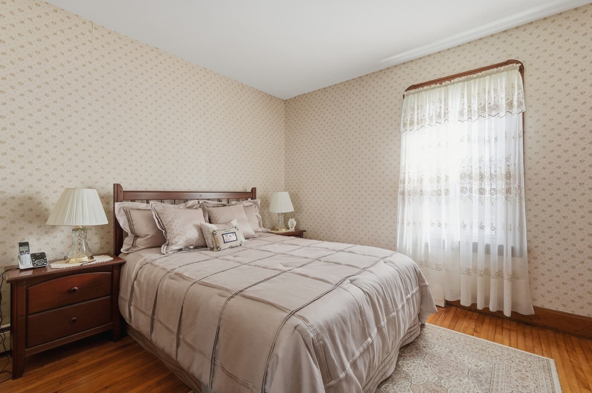 Multi Family at 62 Topham Street, New Bedford MA 02746, photo 14 of 37