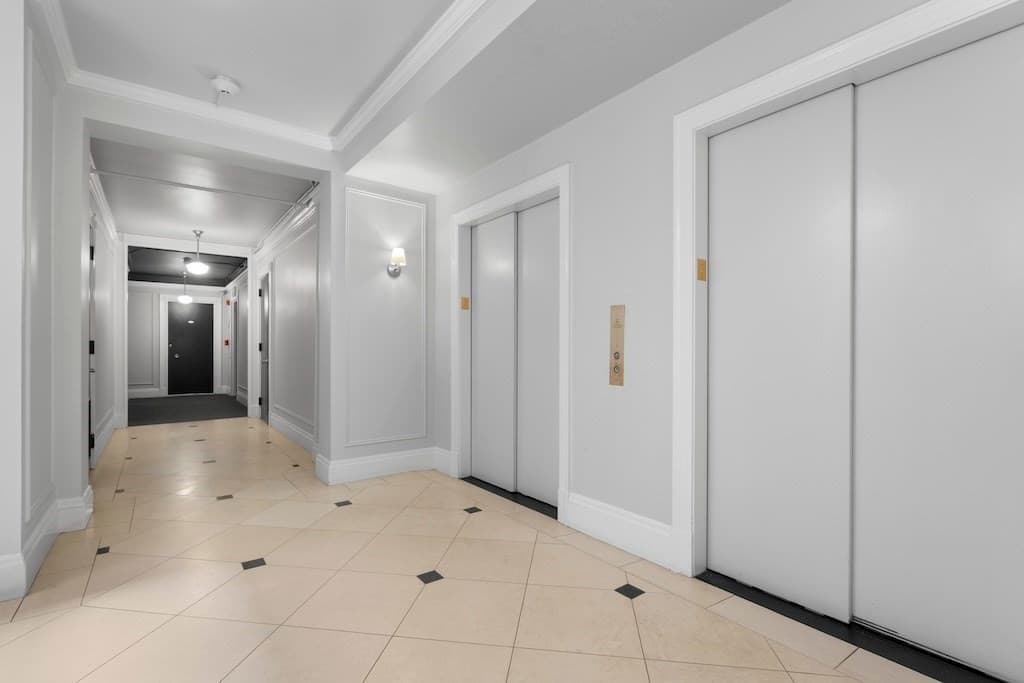 Condominium at 21 Beacon St # 3K, Boston MA 02108, photo 20 of 22
