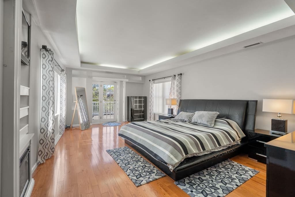 Single Family Residence at 581 California St, Newton MA 02460, photo 12 of 33