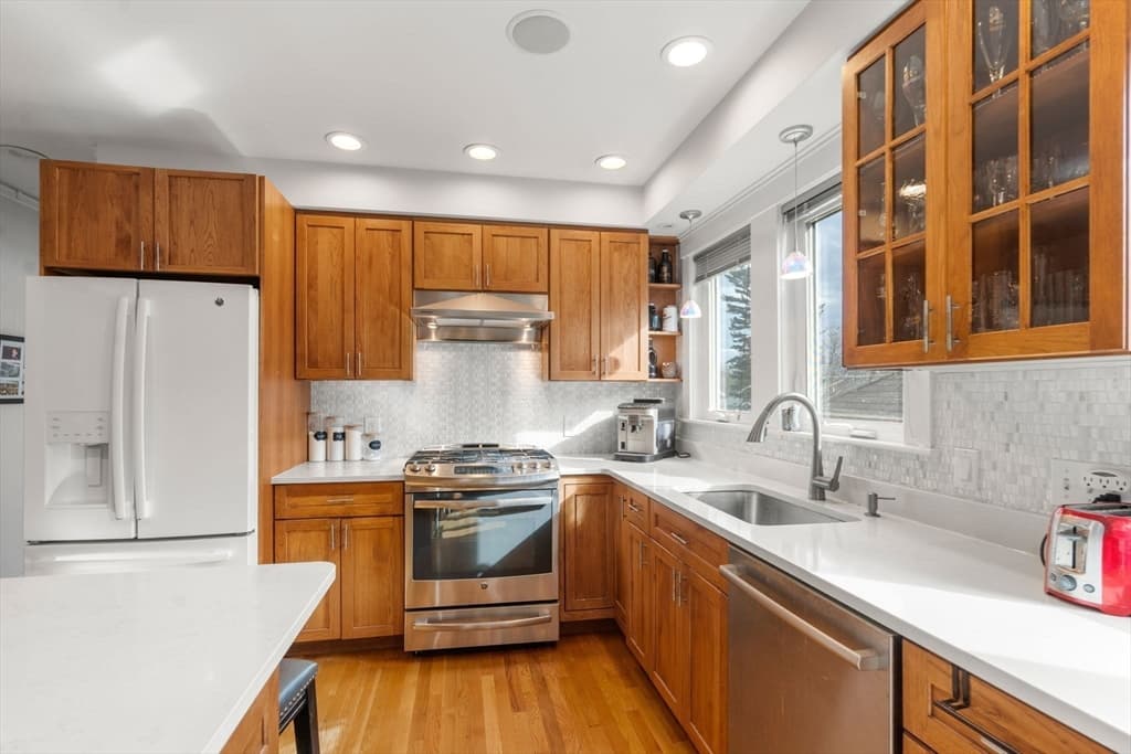 2 Family - 2 Units Up/Down at 35-37 Presentation Rd, Boston MA 02135, photo 19 of 29