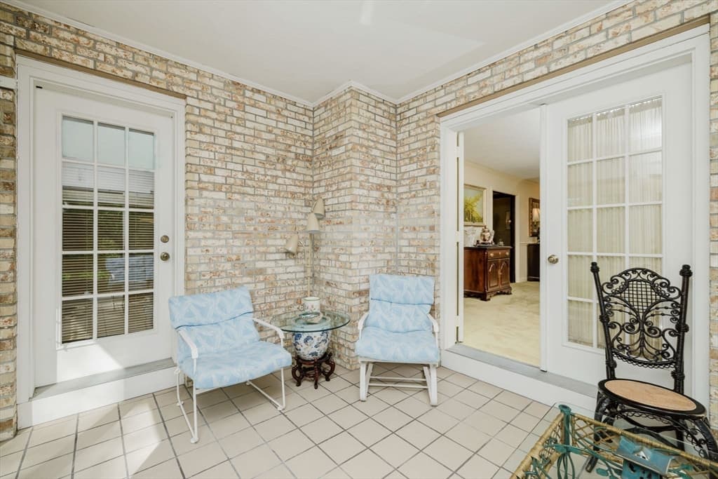 Single Family Residence at 191 Fairway Drive, Seekonk MA 02771, photo 9 of 41