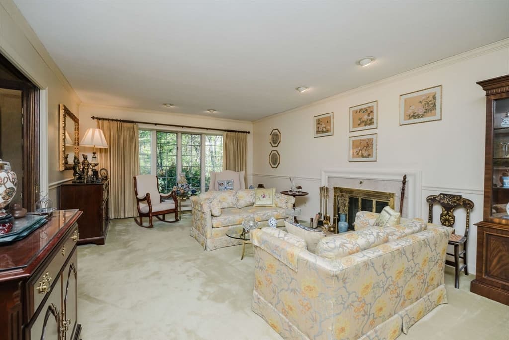 Single Family Residence at 191 Fairway Drive, Seekonk MA 02771, photo 14 of 41