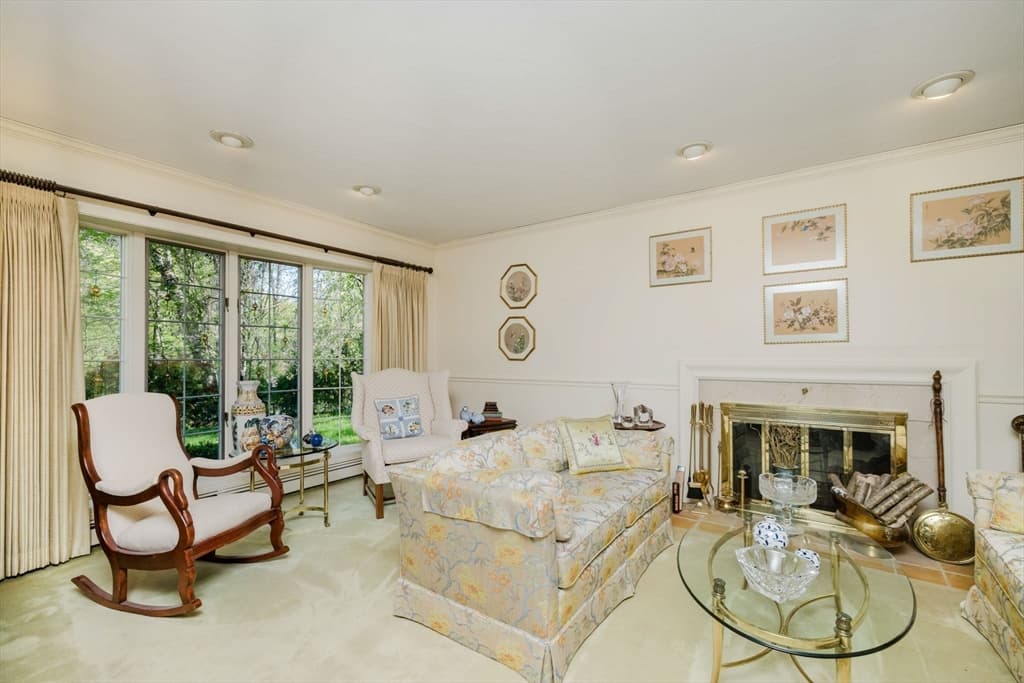 Single Family Residence at 191 Fairway Drive, Seekonk MA 02771, photo 15 of 41