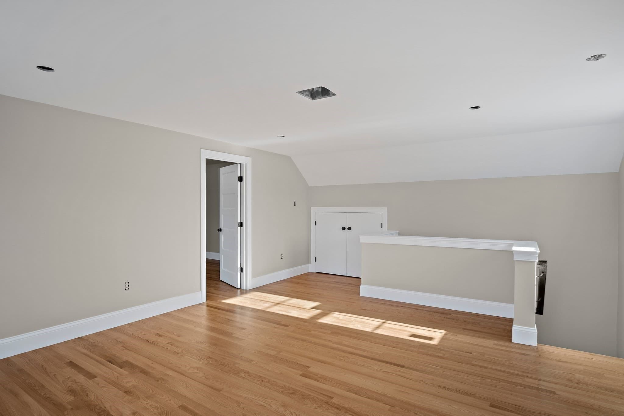Single Family Residence at 23 Day Cir, Woburn MA 01801, Woburn, photo 28 of 30