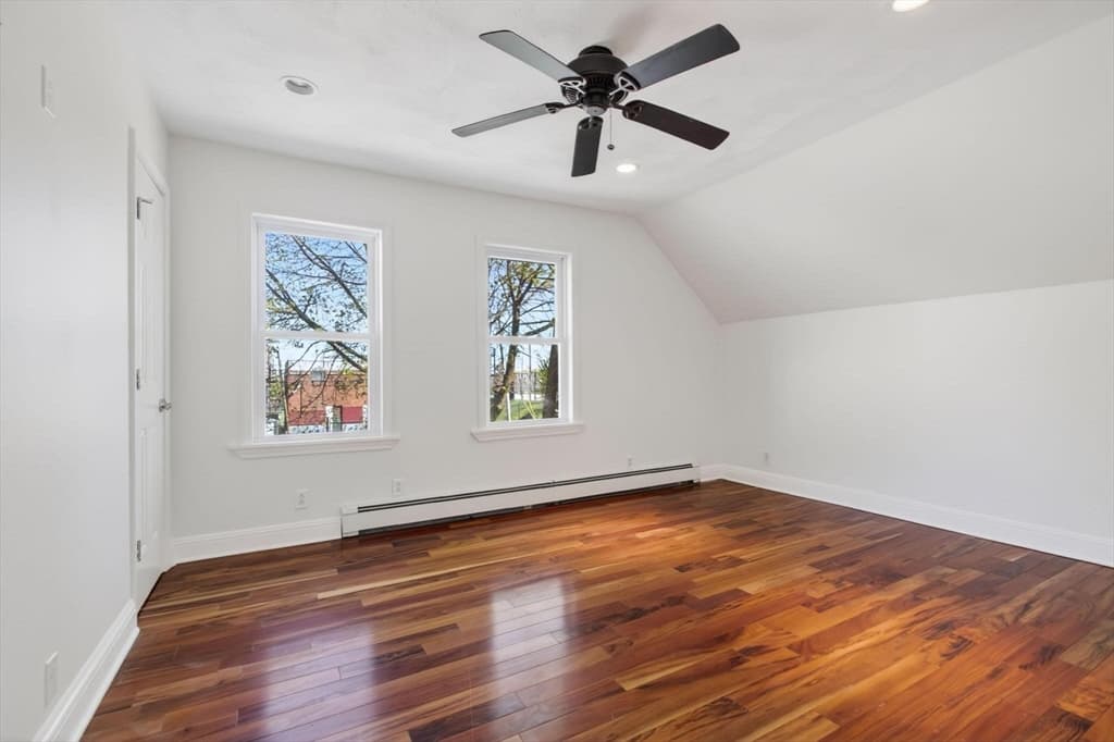 39 Ash Ave, Somerville MA 02145 photo 19