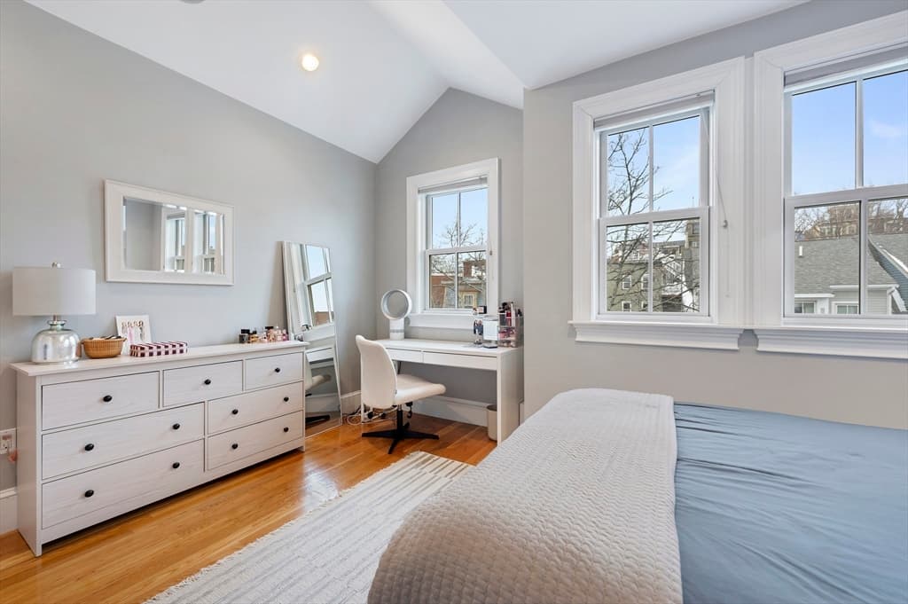 Condominium at 480-482 East 4th Street # 4, Boston MA 02127, photo 12 of 21