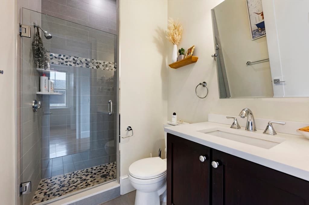 Condominium at 480-482 East 4th Street # 4, Boston MA 02127, photo 7 of 21