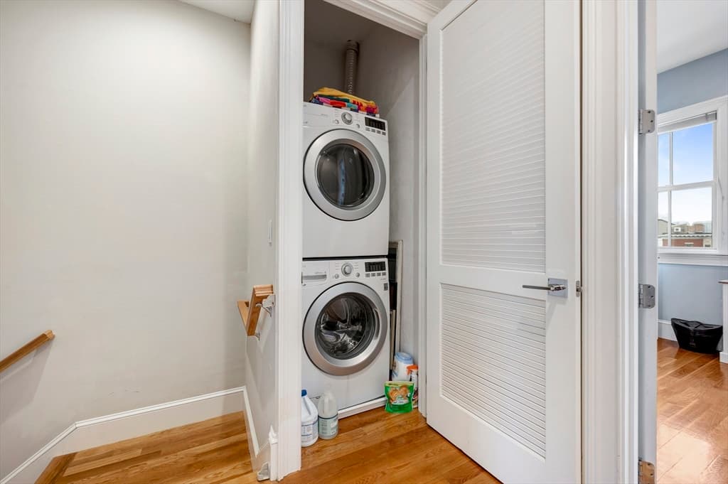 Condominium at 480-482 East 4th Street # 4, Boston MA 02127, photo 14 of 21