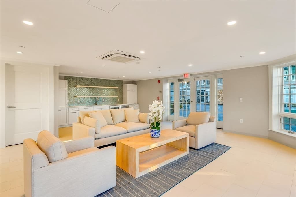 Condominium at 128 Elm Street # 313, Cohasset MA 02025, Cohasset, photo 14 of 24