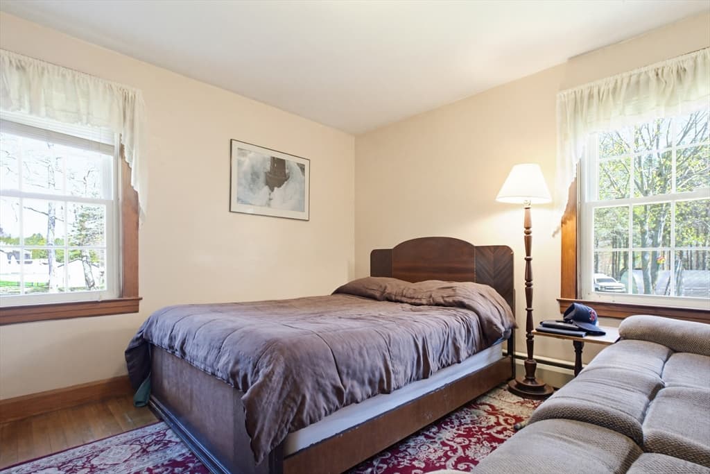 136 Chapel St, Gardner MA 01440 photo 17
