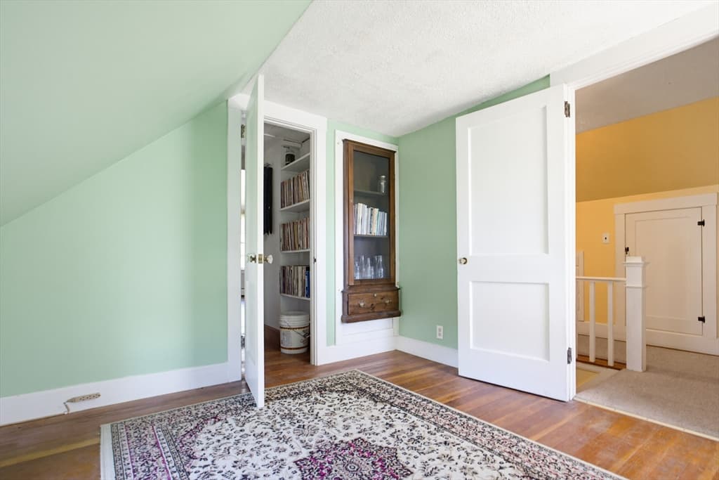 136 Chapel St, Gardner MA 01440 photo 22
