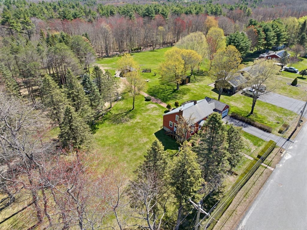 136 Chapel St, Gardner MA 01440 photo 28