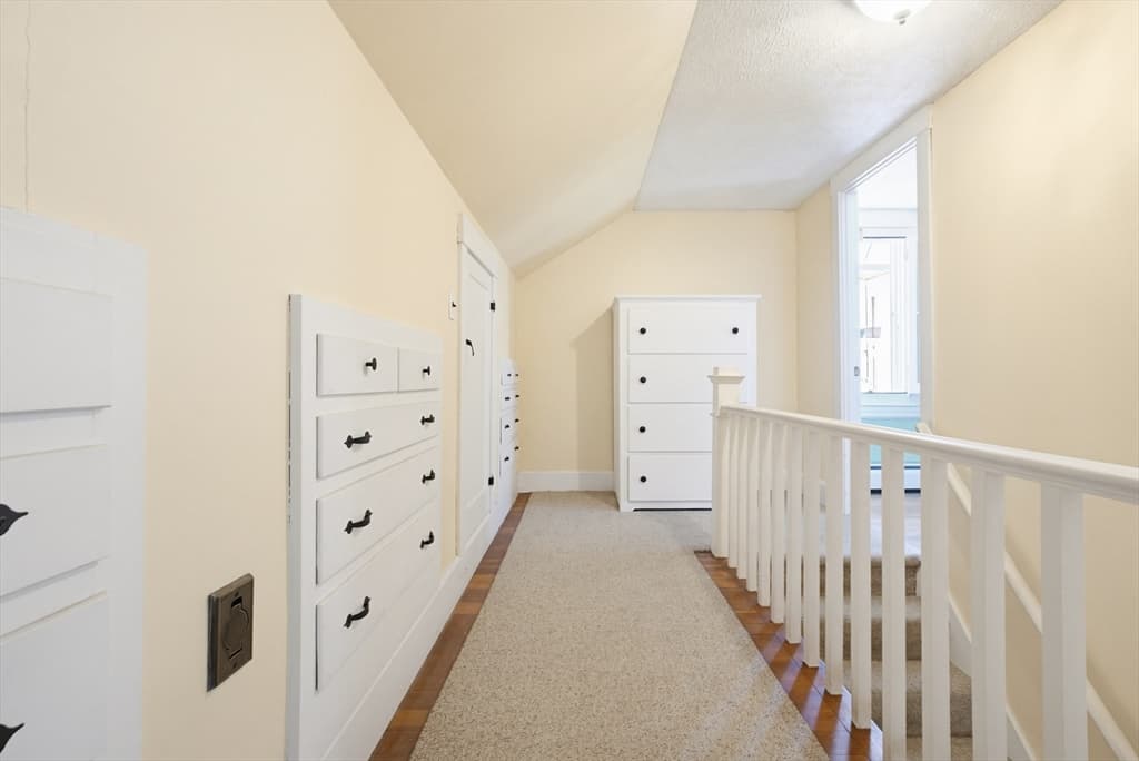 136 Chapel St, Gardner MA 01440 photo 18