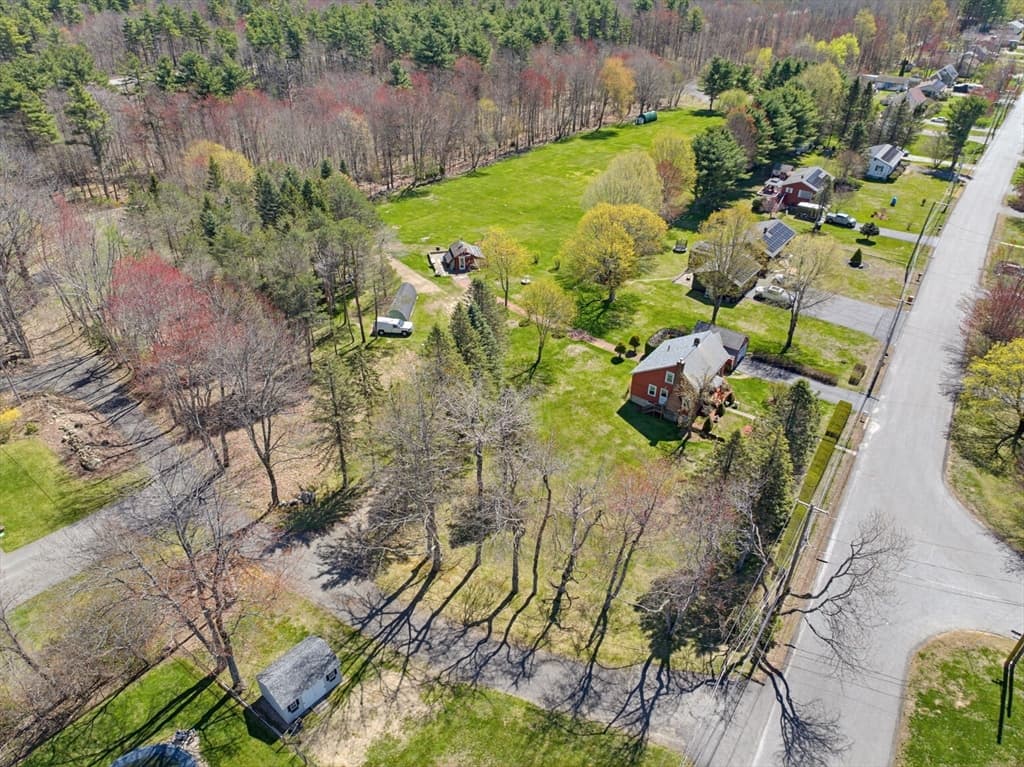 136 Chapel St, Gardner MA 01440 photo 29