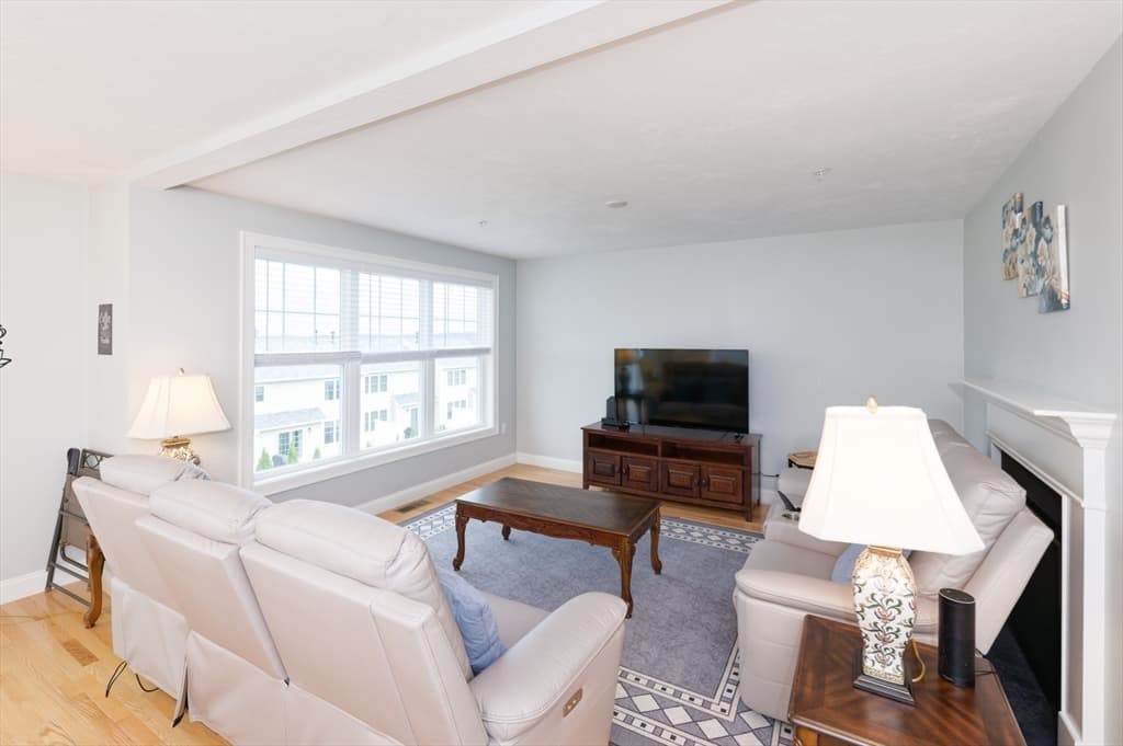 Condominium at 1202 Hazelwood Way # 1202, Clinton MA 01510, photo 7 of 39