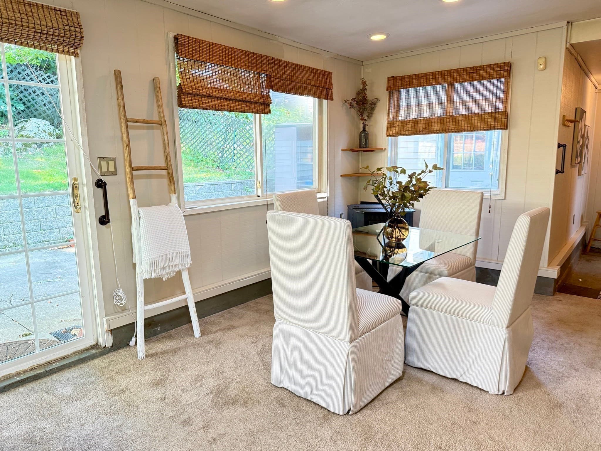 Single Family Residence at 91 Great Woods Road, Saugus MA 01906, photo 7 of 30