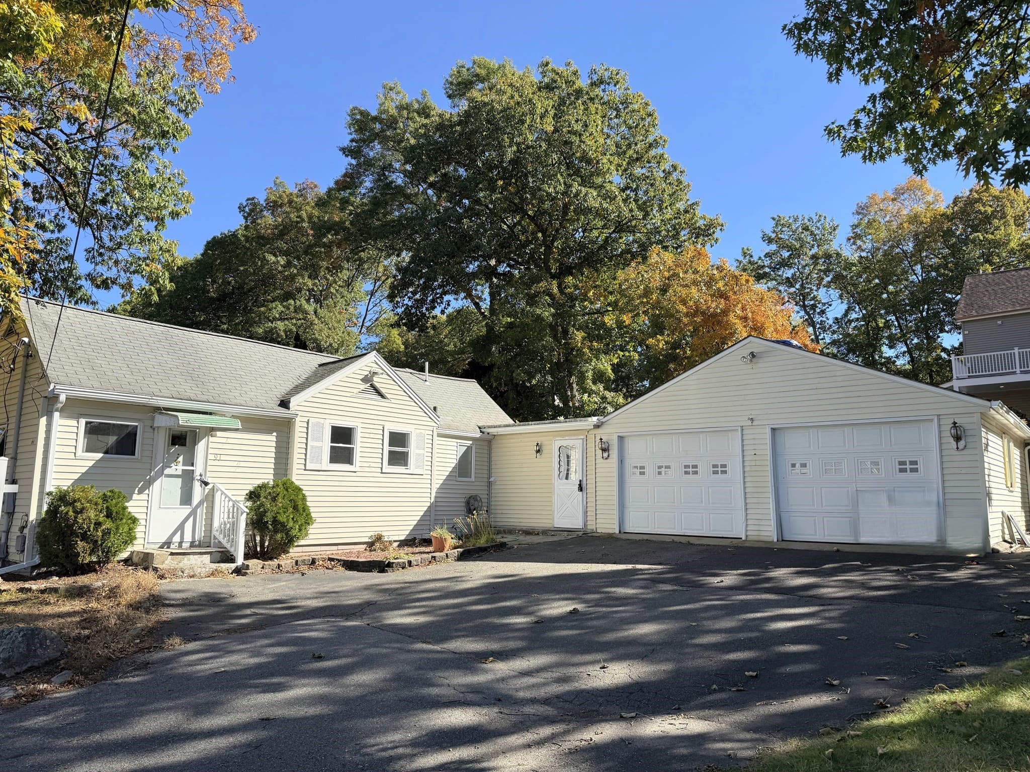 Single Family Residence at 91 Great Woods Road, Saugus MA 01906, photo 24 of 30