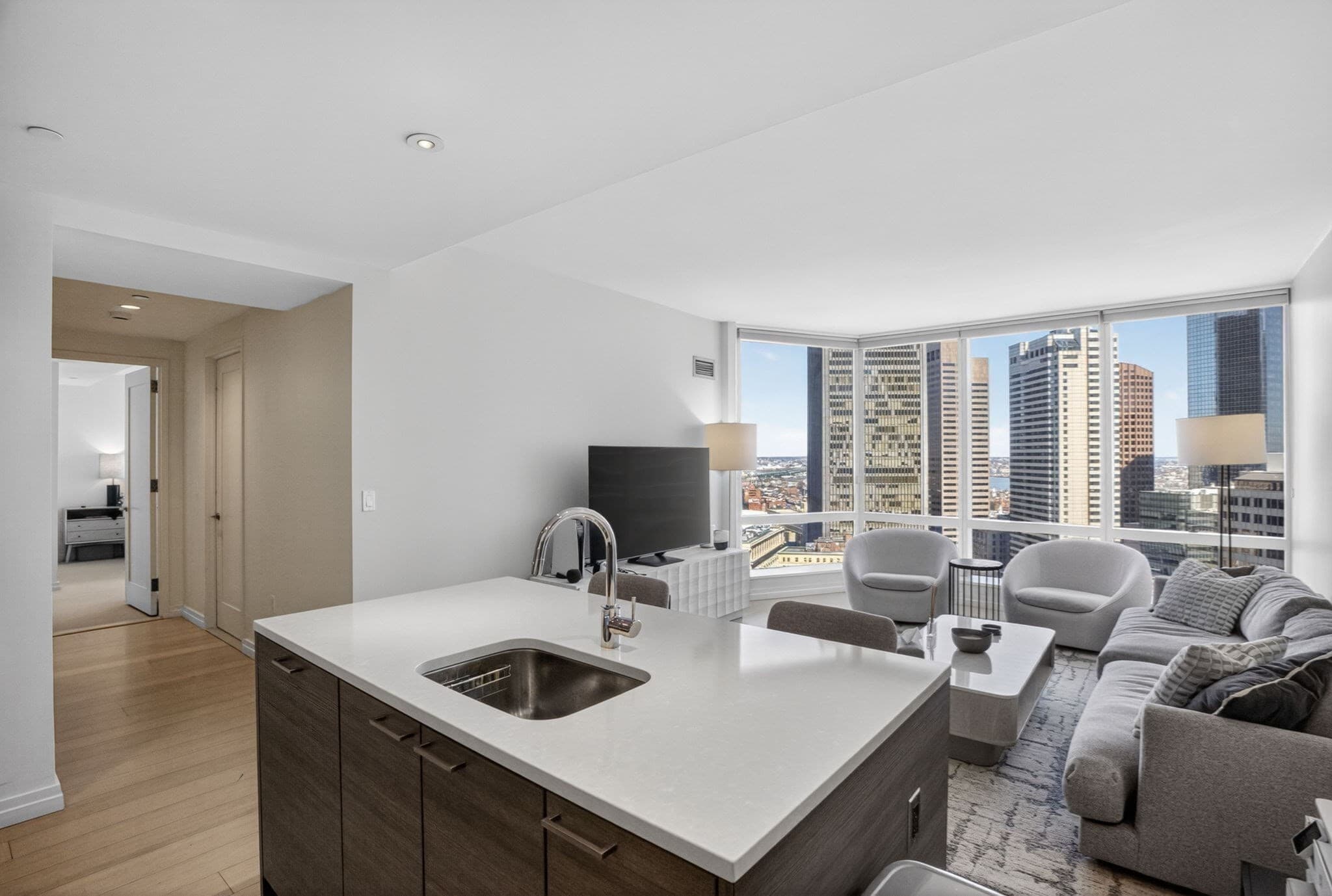 Condominium at 1 Franklin St # 2805, Boston MA 02110, photo 2 of 22