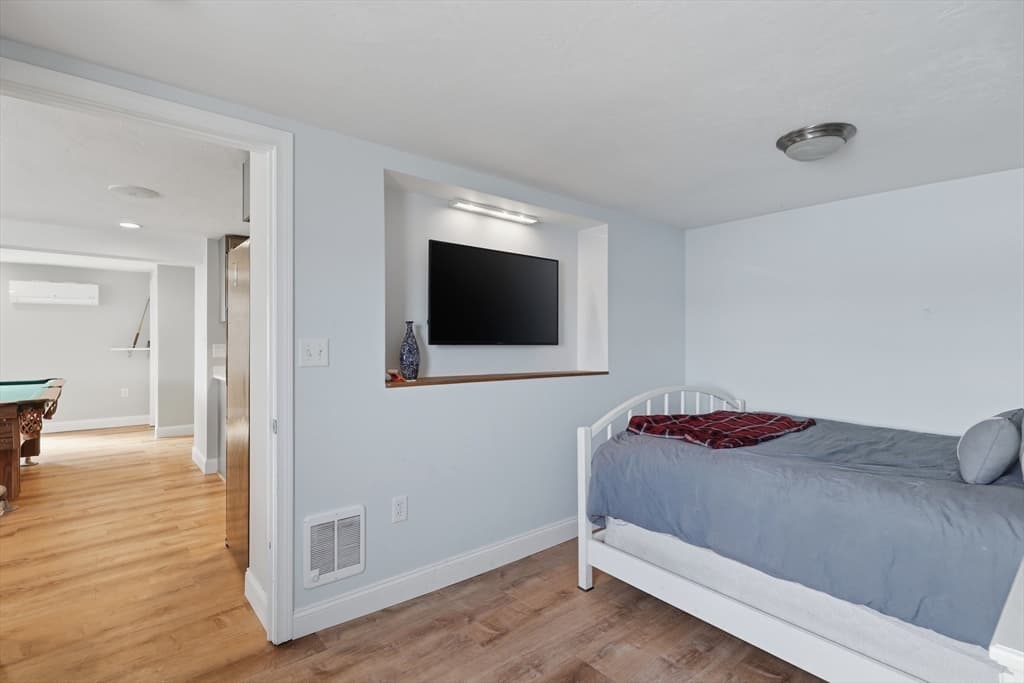 411B Lake Avenue, Worcester MA 01604 photo 24