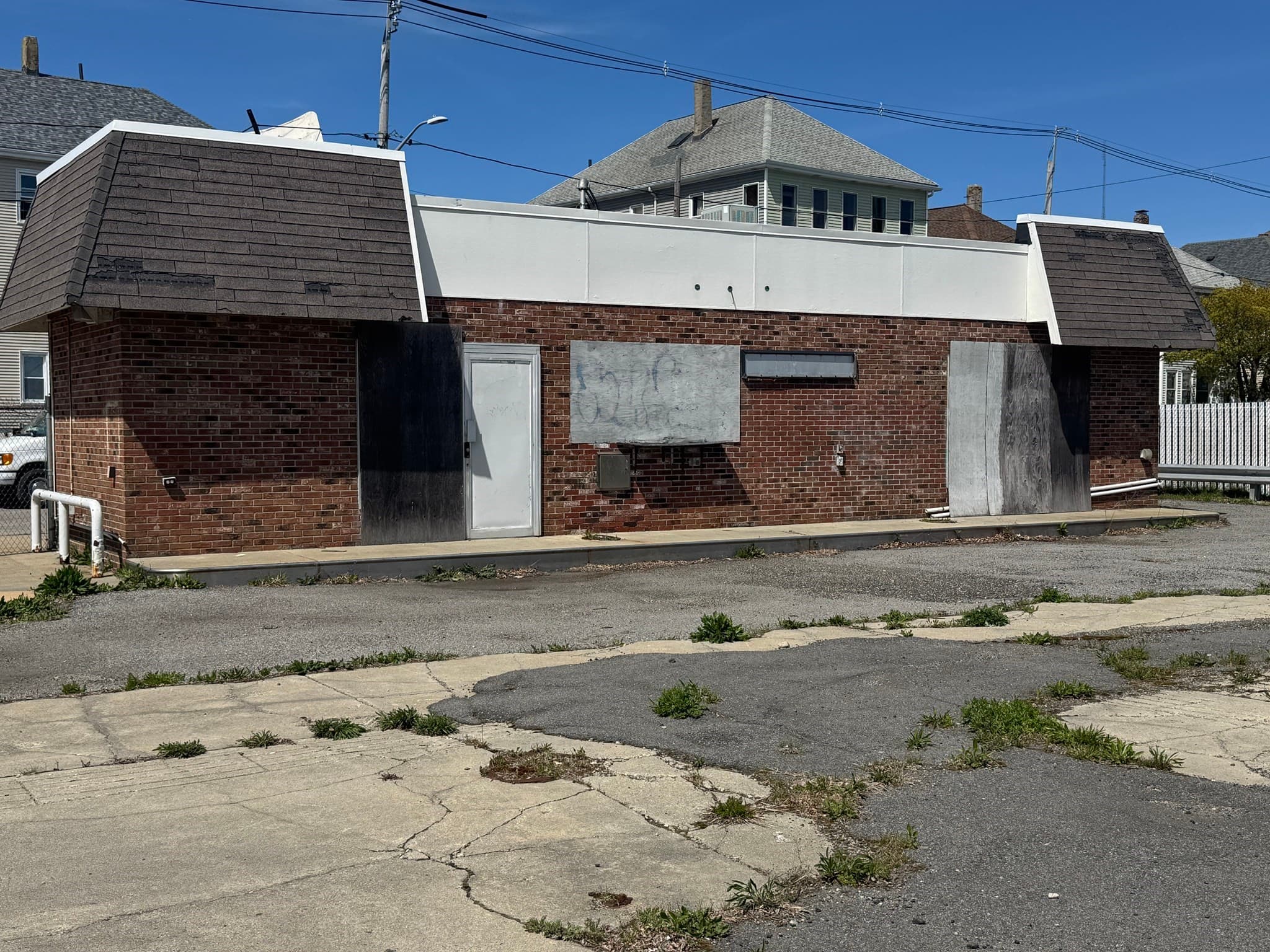 Commercial Sale at 1253 Cove Rd, New Bedford MA 02744, New Bedford, photo 2 of 5