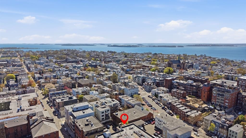 Condominium at 523 E 2nd St # 5, Boston MA 02127, Boston, photo 17 of 19