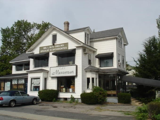 642 East Ave, Warwick RI 02886