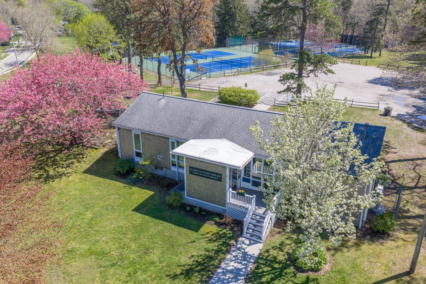 Single Family Residence at 138 County Rd, Falmouth MA 02556, photo 33 of 37