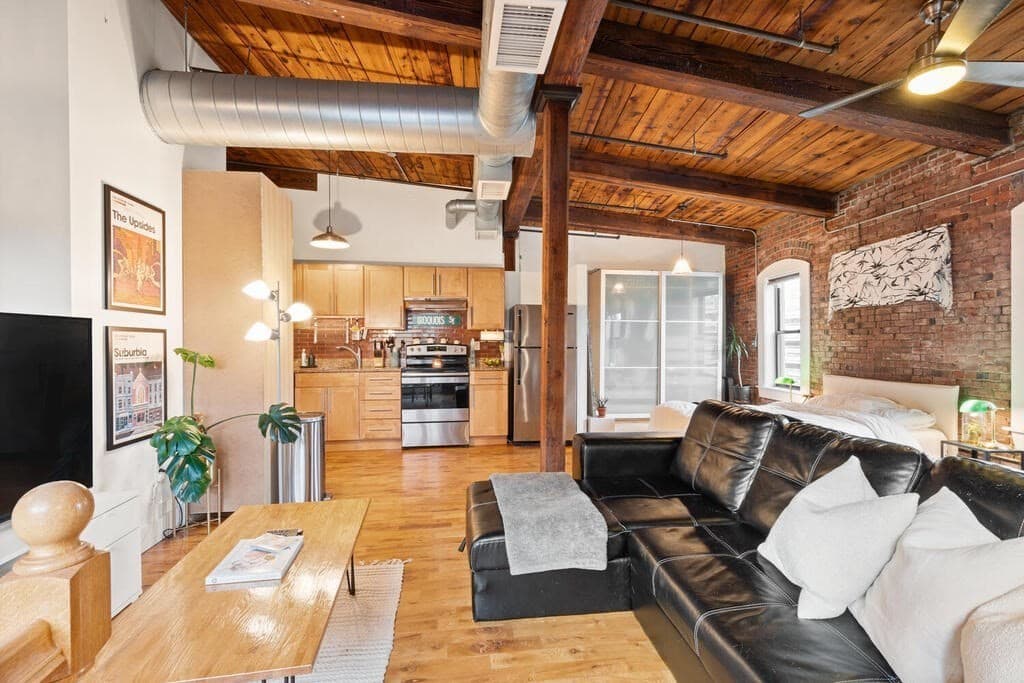 Condominium at 49 Munroe St # 406, Lynn MA 01901, photo 12 of 39