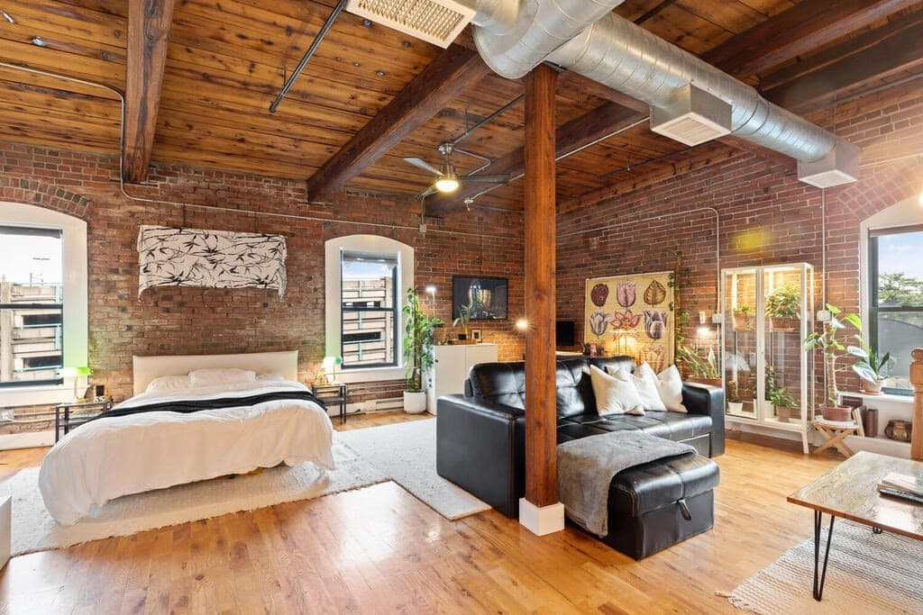 Condominium at 49 Munroe St # 406, Lynn MA 01901, photo 7 of 39