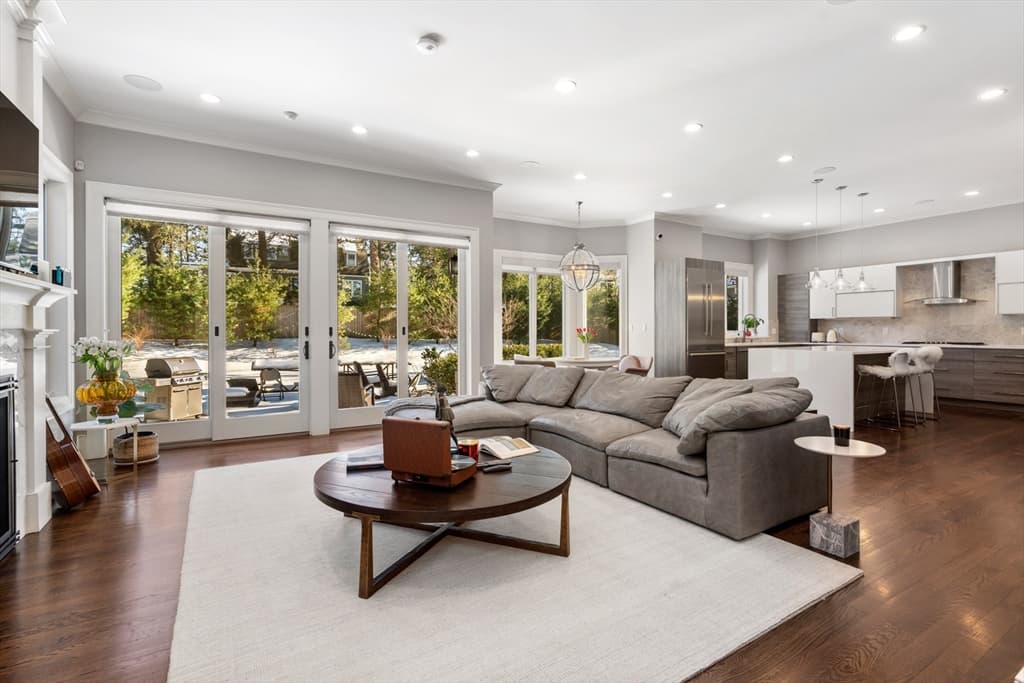 Single Family Residence at 1580 Beacon St, Newton MA 02468, Newton, photo 2 of 33