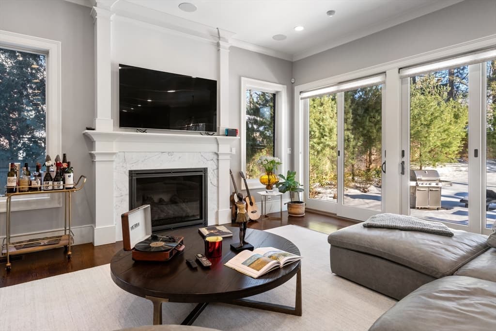 Single Family Residence at 1580 Beacon St, Newton MA 02468, Newton, photo 3 of 33