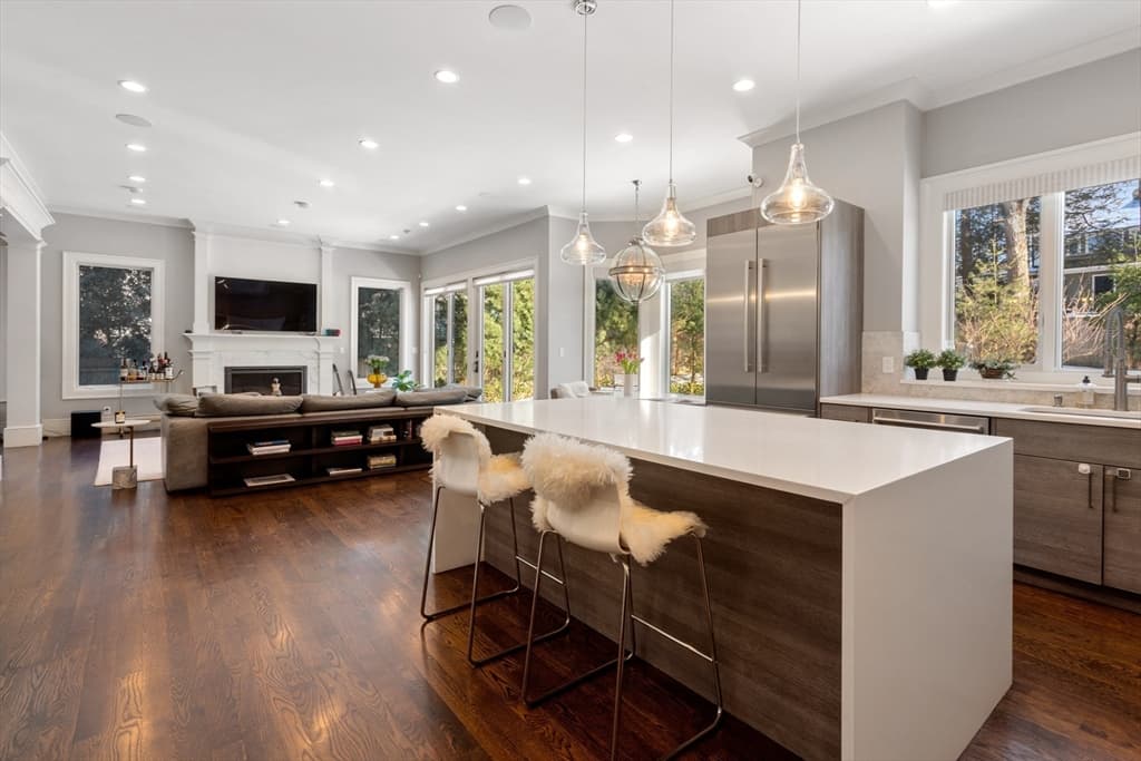 Single Family Residence at 1580 Beacon St, Newton MA 02468, Newton, photo 5 of 33