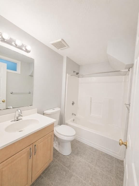 Condominium at 131 America Blvd # 131, Ashland MA 01721, photo 20 of 29