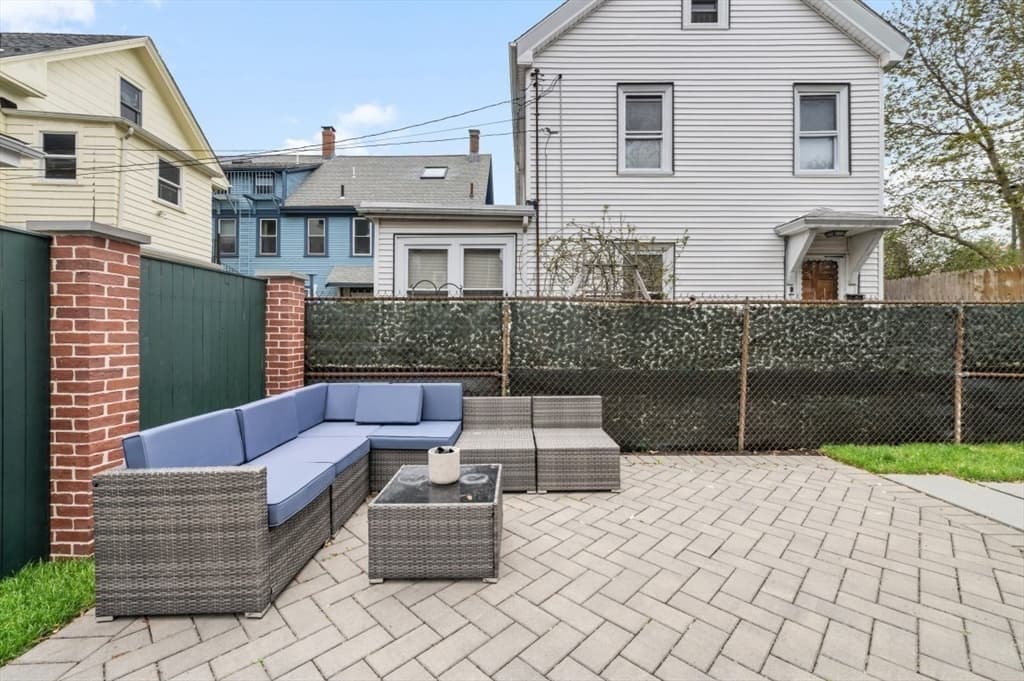 Single Family Residence at 208 Windsor Street, Cambridge MA 02139, Cambridge, photo 23 of 26