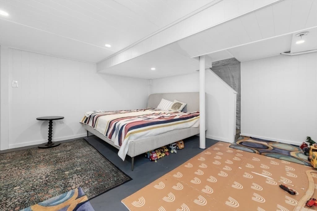Condominium at 208 Windsor Street # 0, Cambridge MA 02139, Cambridge, photo 21 of 26