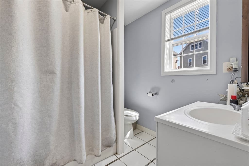 3 Family at 206 Irving Street, Fall River MA 02723, photo 12 of 30