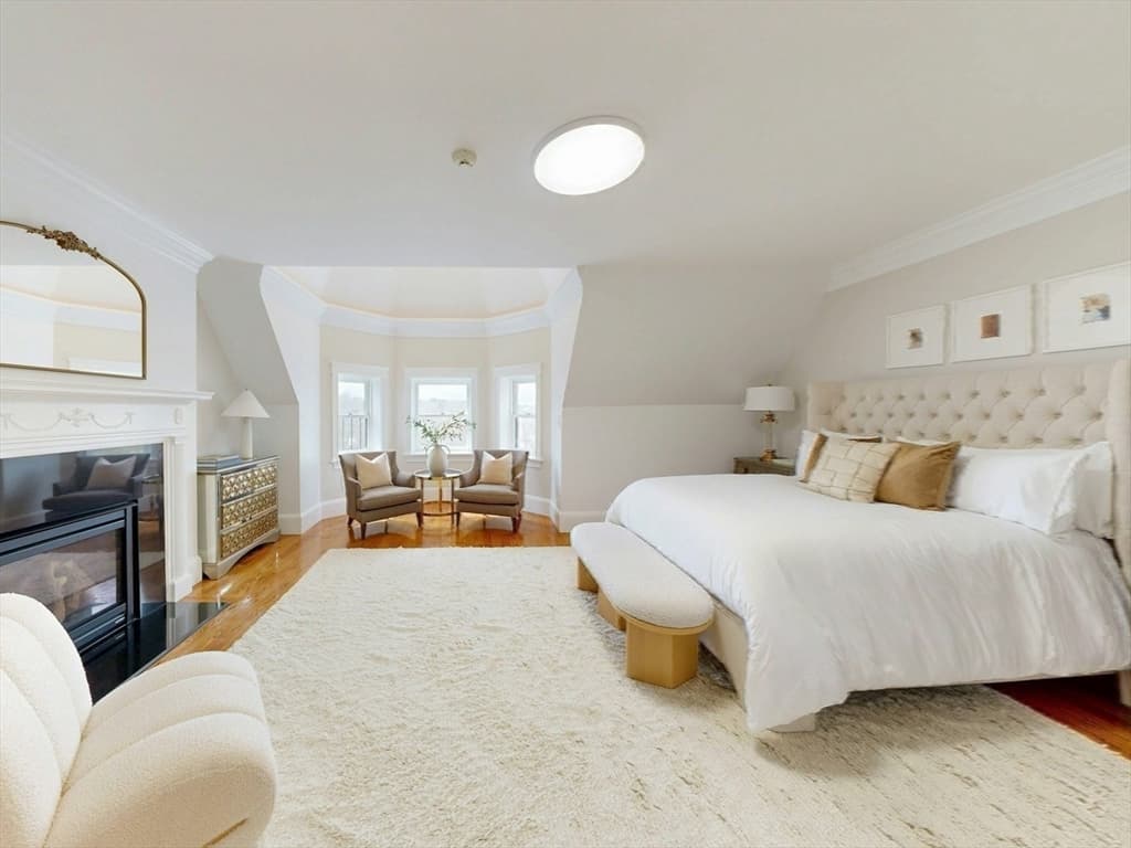 322 Tappan St # 2, Brookline MA 02445 photo 26