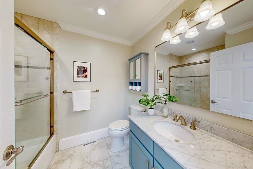 322 Tappan St # 2, Brookline MA 02445 photo 36