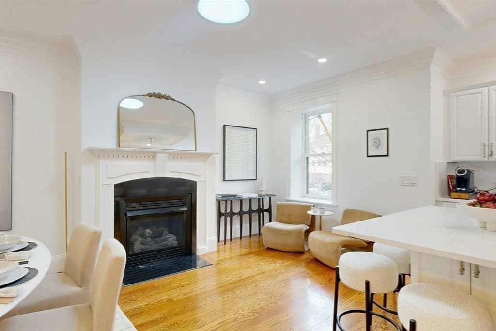322 Tappan St # 2, Brookline MA 02445 photo 14