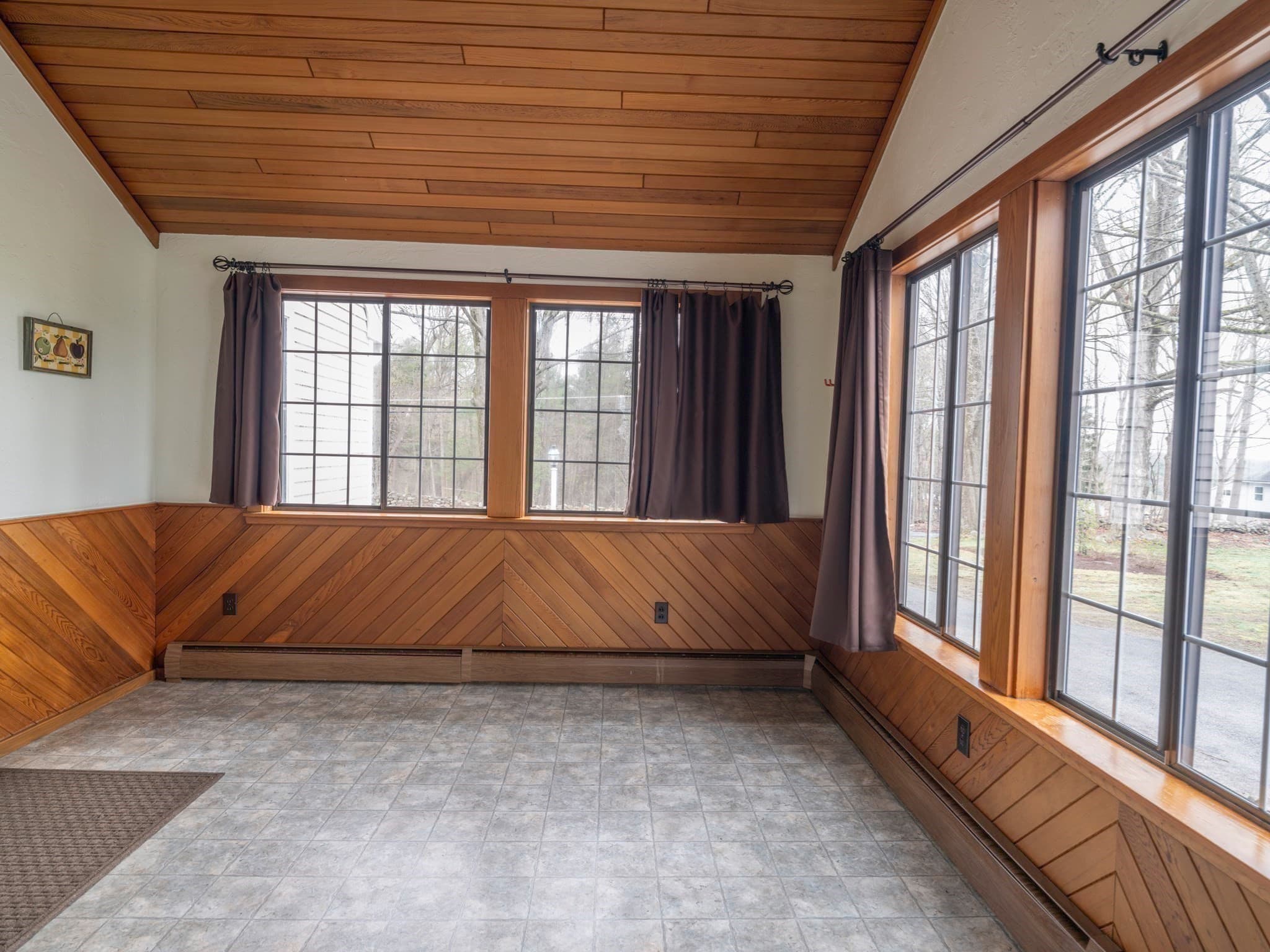 Single Family Residence at 445 Green St, Northborough MA 01532, photo 13 of 35