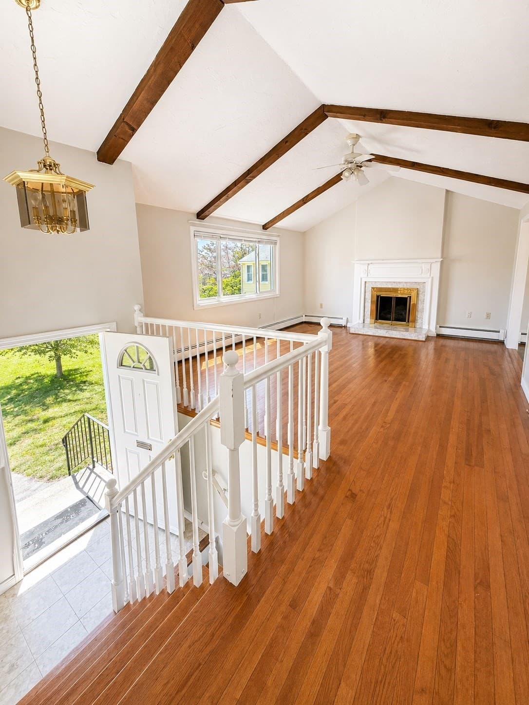 Single Family Residence at 22 Leonard Rd, Framingham MA 01701, photo 5 of 29