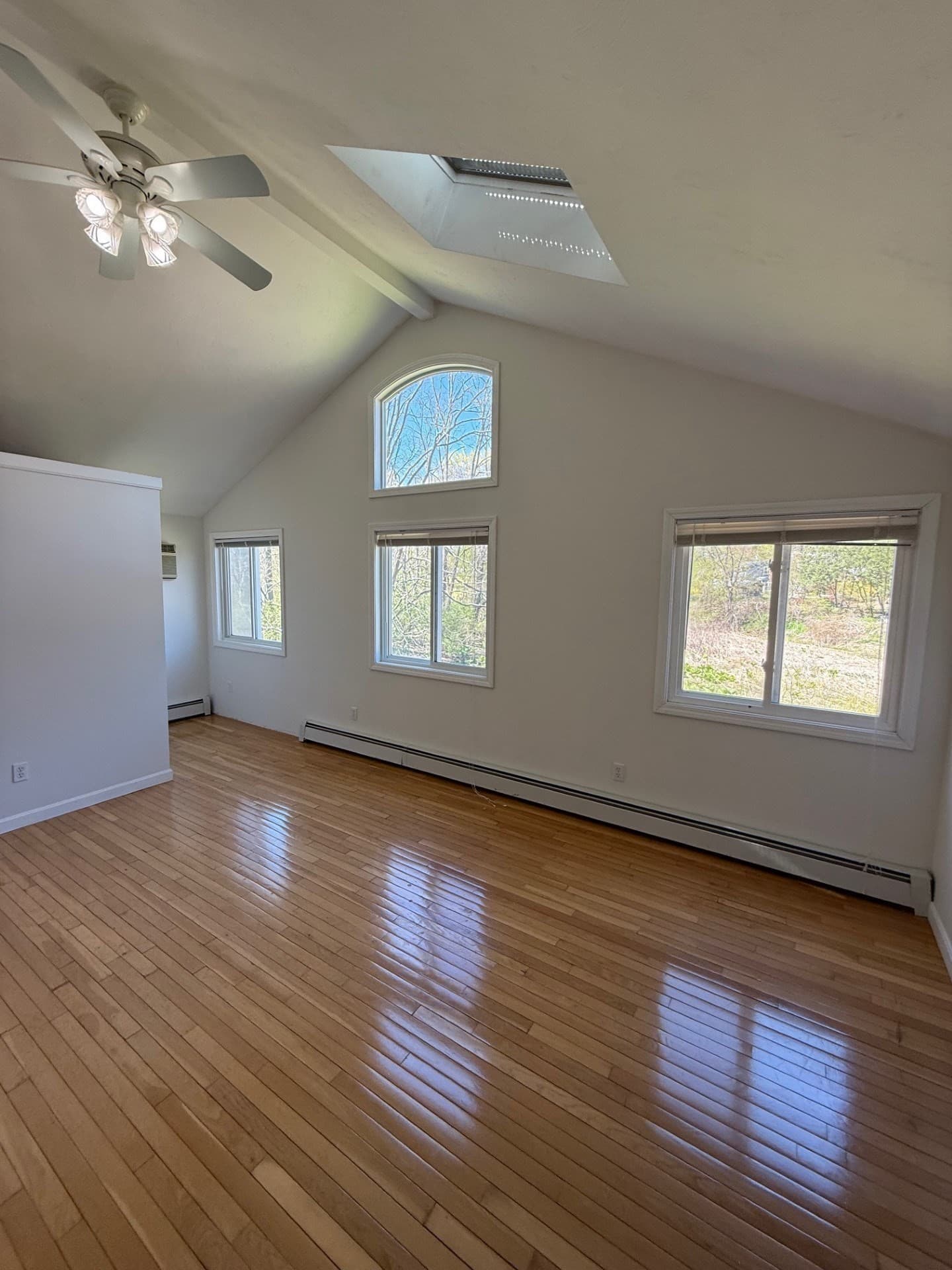Single Family Residence at 22 Leonard Rd, Framingham MA 01701, photo 9 of 29