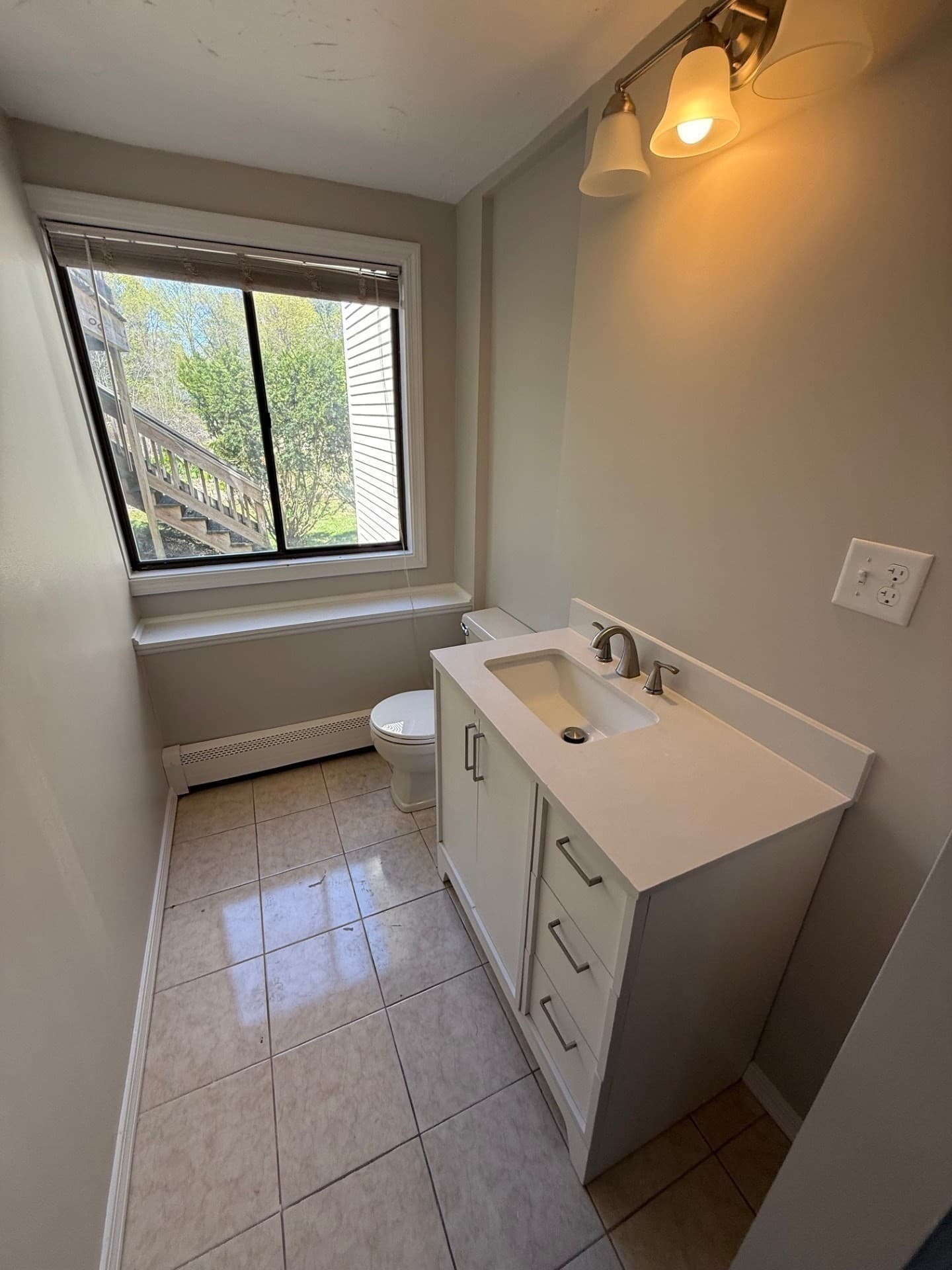 Single Family Residence at 22 Leonard Rd, Framingham MA 01701, photo 18 of 29