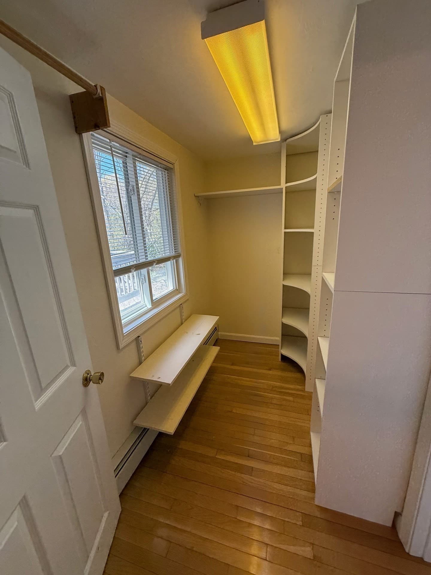 Single Family Residence at 22 Leonard Rd, Framingham MA 01701, photo 11 of 29