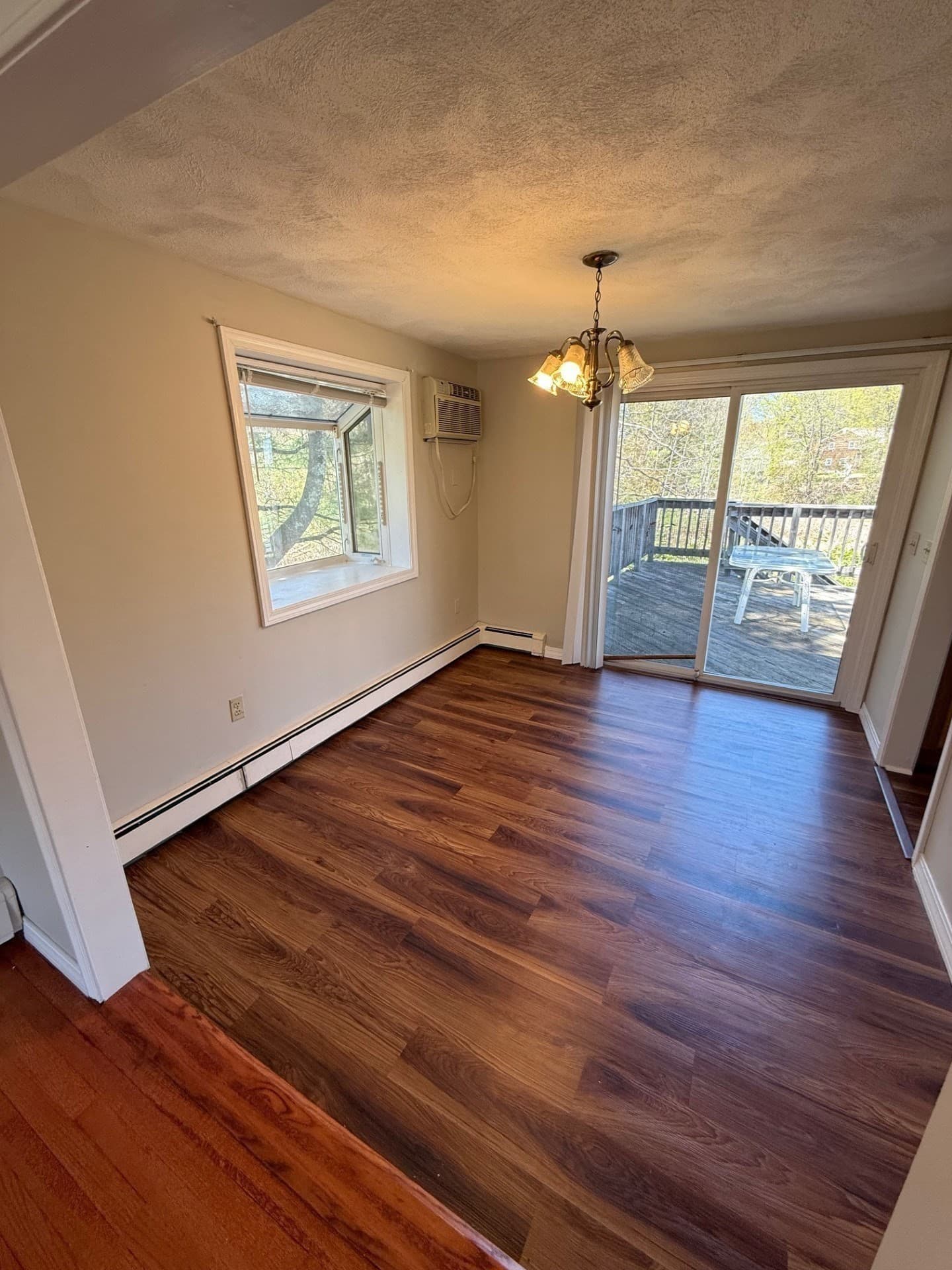 Single Family Residence at 22 Leonard Rd, Framingham MA 01701, photo 8 of 29