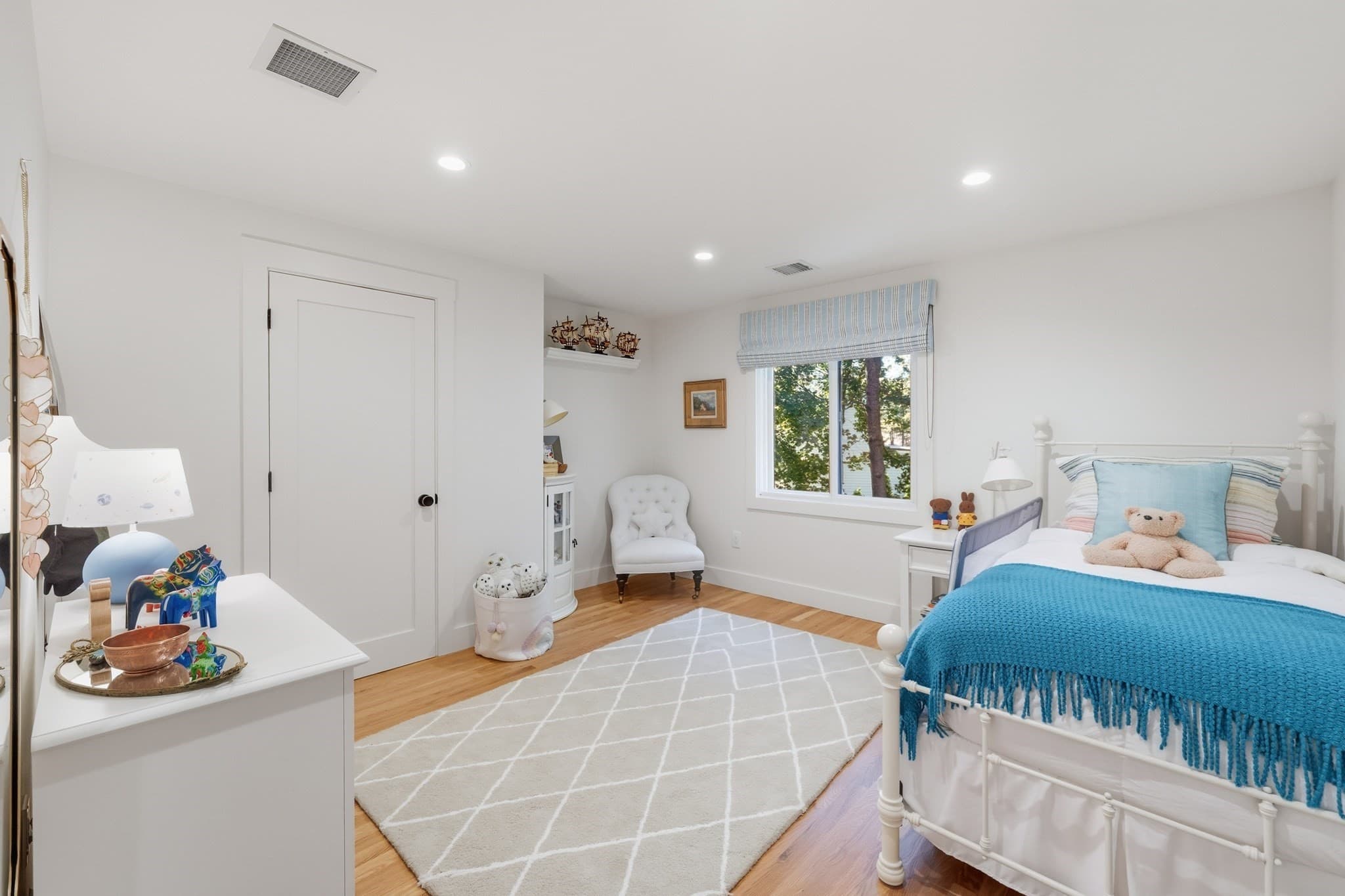 Single Family Residence at 43 Prentiss Ln, Belmont MA 02478, Belmont, photo 22 of 32