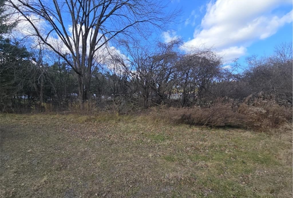 723 Dedham St, Wrentham MA 02093 photo 5