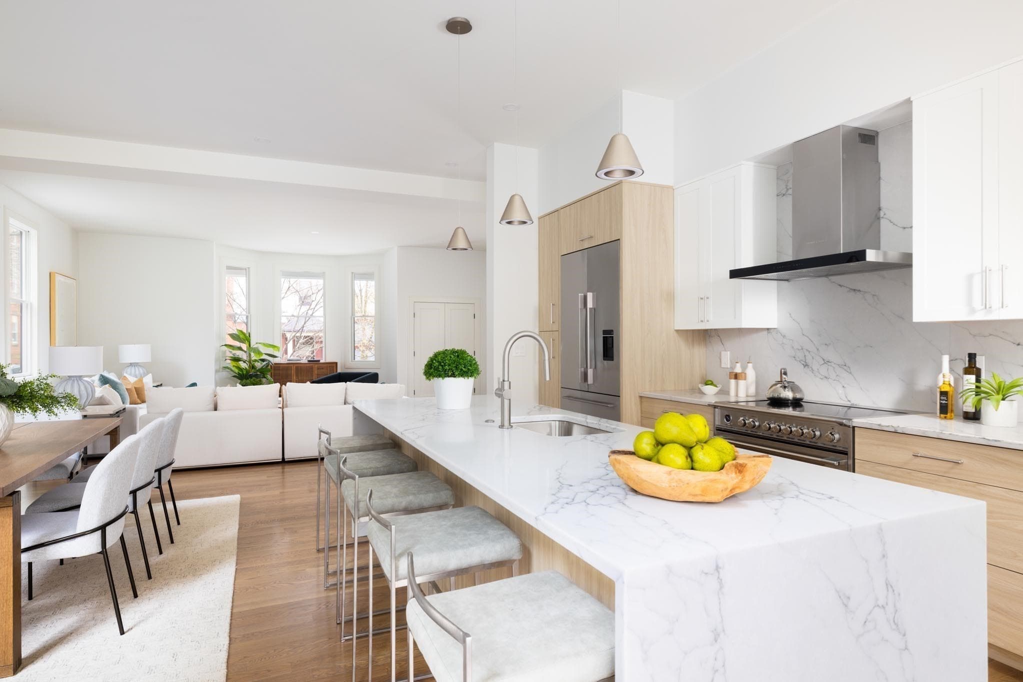 Condominium at 21 Kent Square # 1, Brookline MA 02446, photo 11 of 19