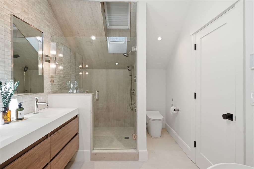 Single Family Residence at 9 Mt Auburn St, Cambridge MA 02138, Cambridge, photo 17 of 33