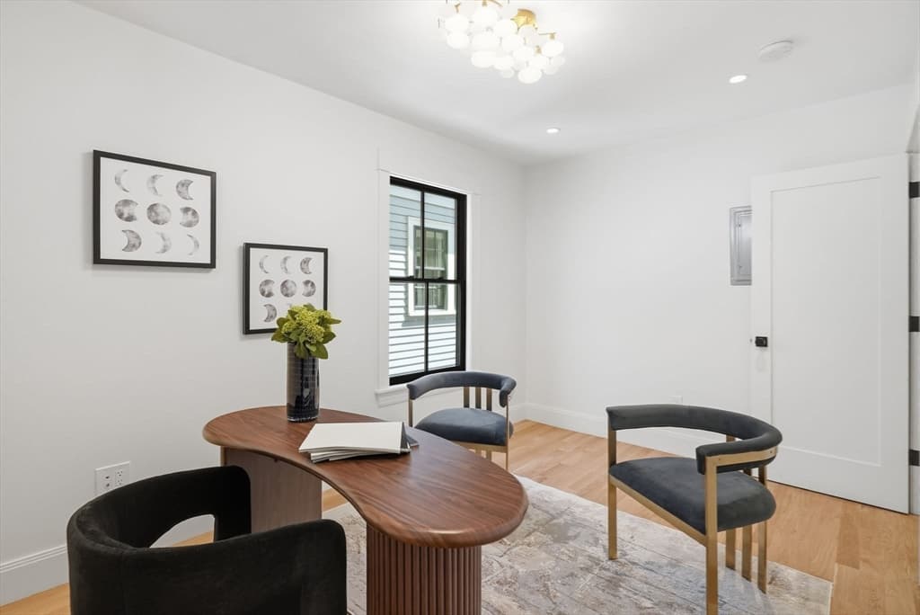 Single Family Residence at 9 Mt Auburn St, Cambridge MA 02138, Cambridge, photo 24 of 33